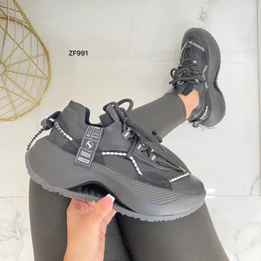 Tenis negros suela 5cm  TN11#  C-1