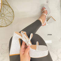 Sandalia plateada apliques brillantes plataforma 4cm tacon 13cm  333-1  C-1