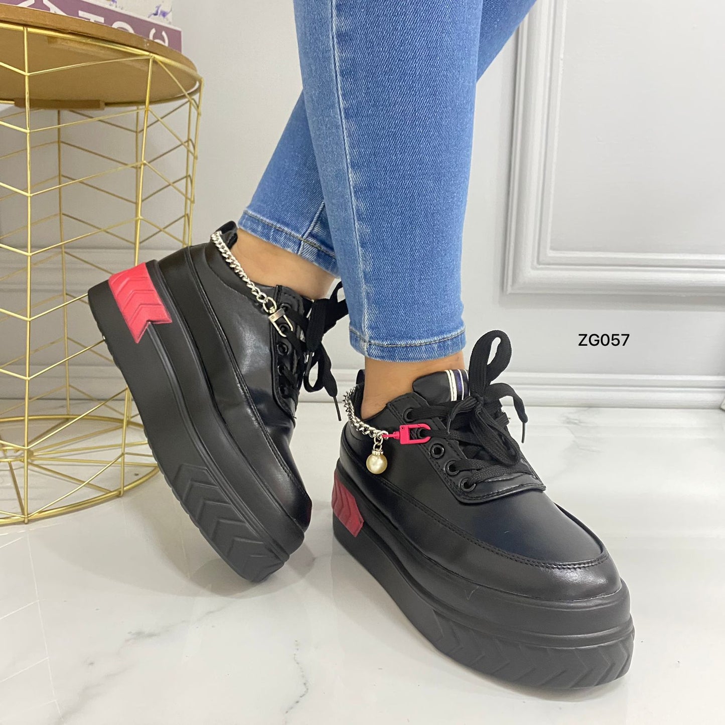 Tenis negro detalle rosado cadena plataforma 5cm  TN05#  C-1