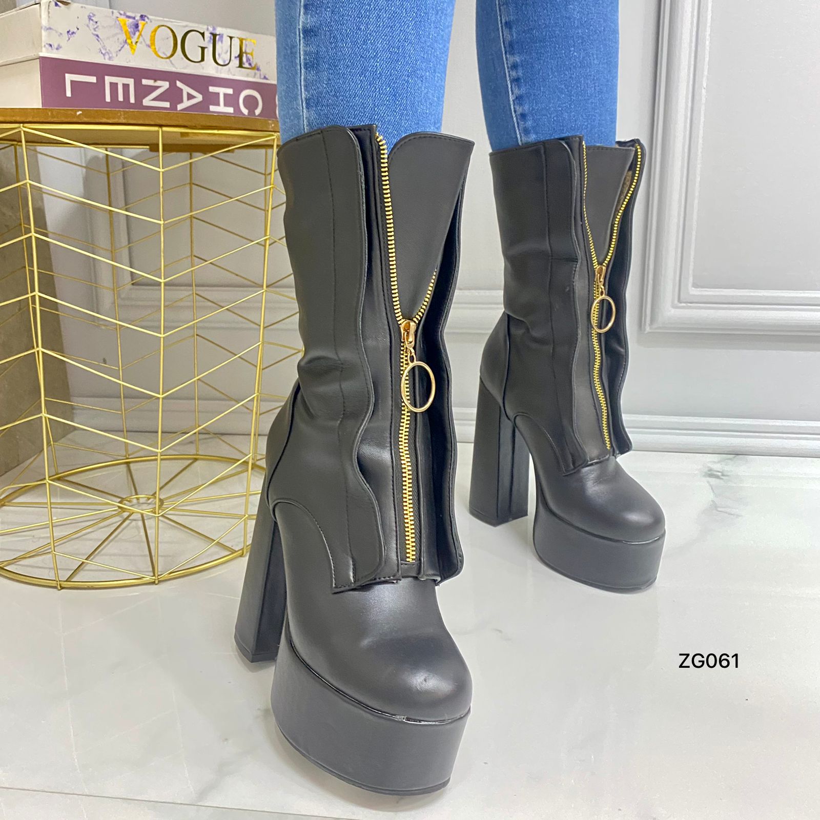 Bota negro cierre frontal tacon 14cm  BOT010C  C-1