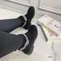 Botin negro detalle apliques brillantes suela 3cm  E43  C-46