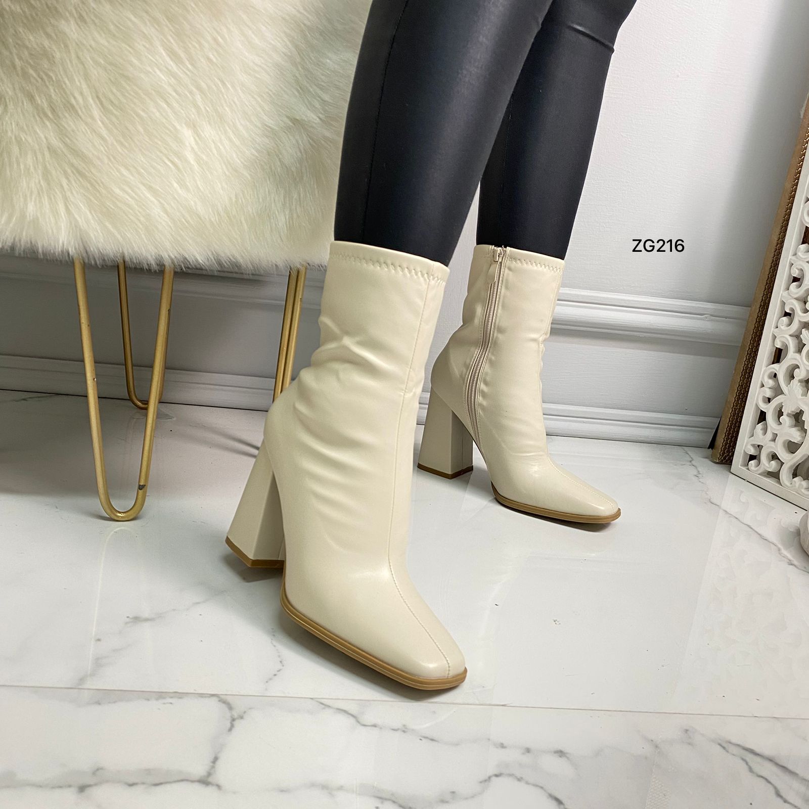 Botin beige tacon 10cm  H8-273  C-8