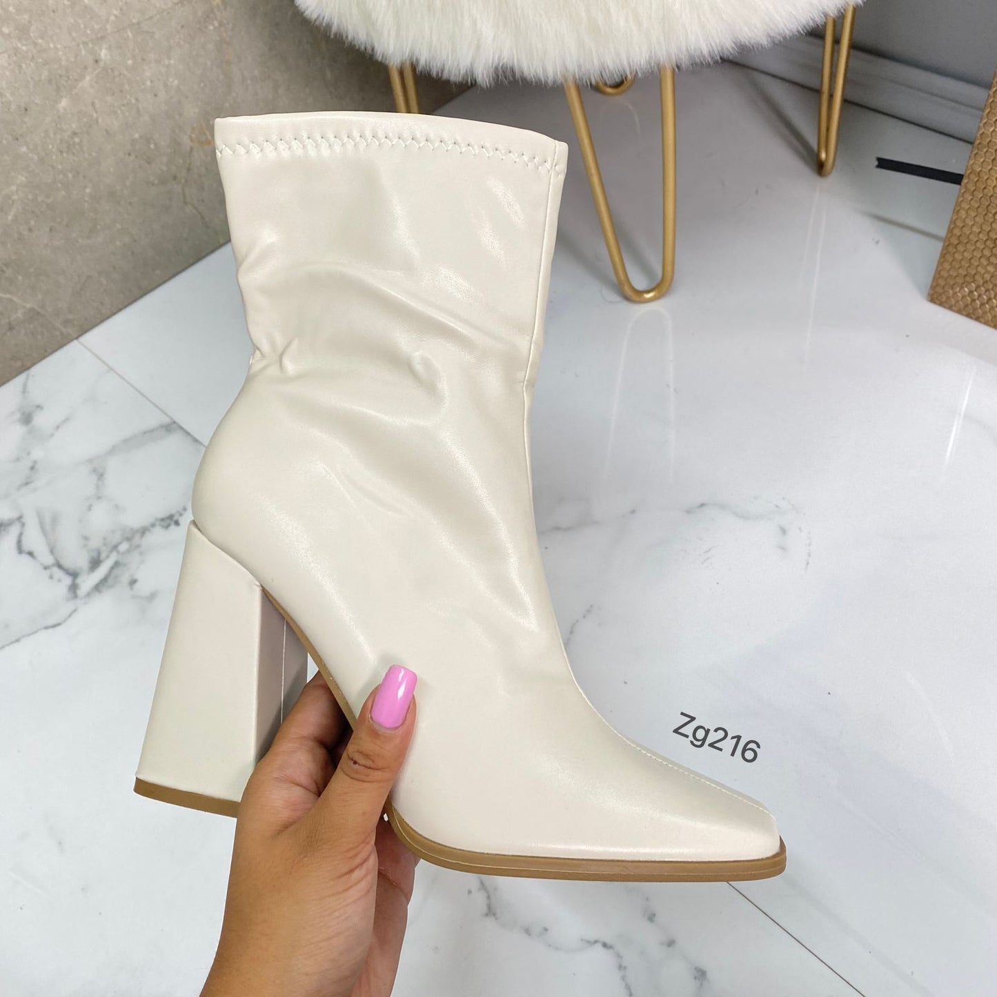 Botin beige tacon 10cm  H8-273  C-8