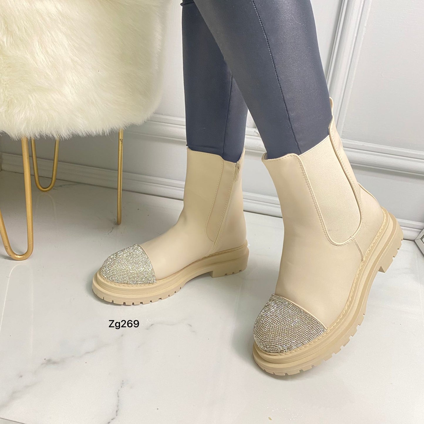 Botin beige apliques plateado brillantes suela 4cm  5182-6A  C-51