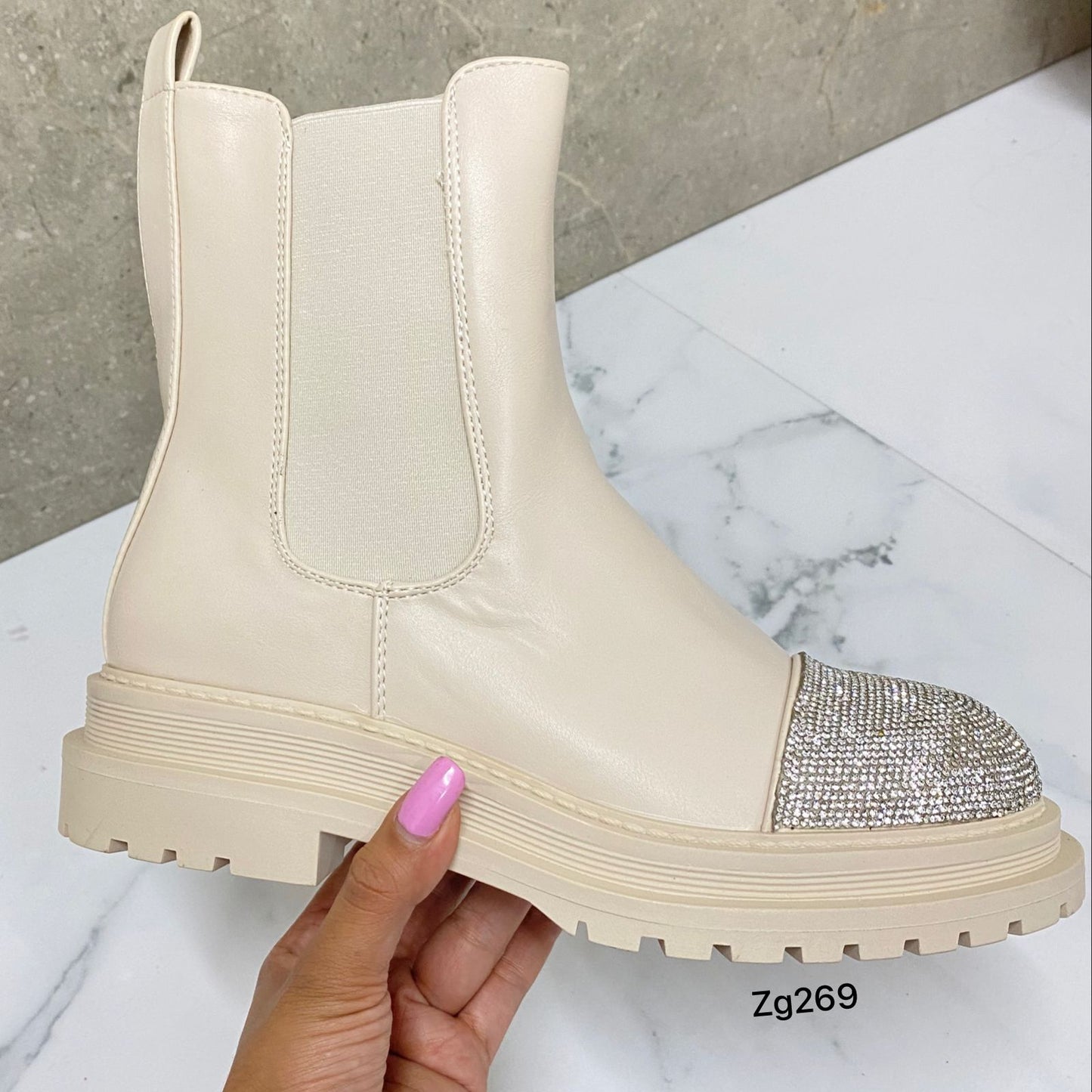 Botin beige apliques plateado brillantes suela 4cm  5182-6A  C-51