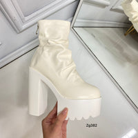 Botin blanco plataforma 5cm tacon 14cm  831-10   C-3