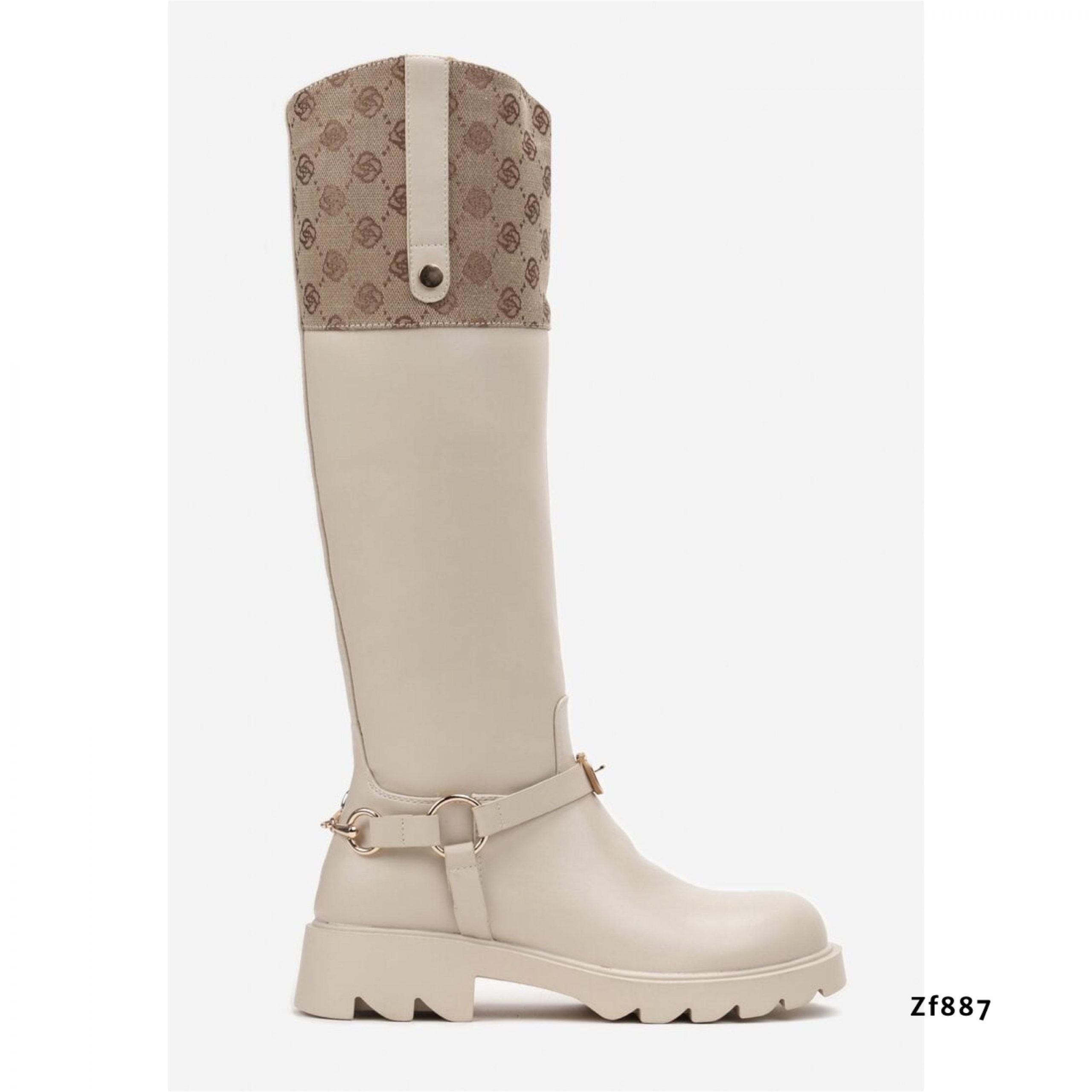 Bota caña alta beige detalles argollas doradas  suela 3cm  K6050  C-26