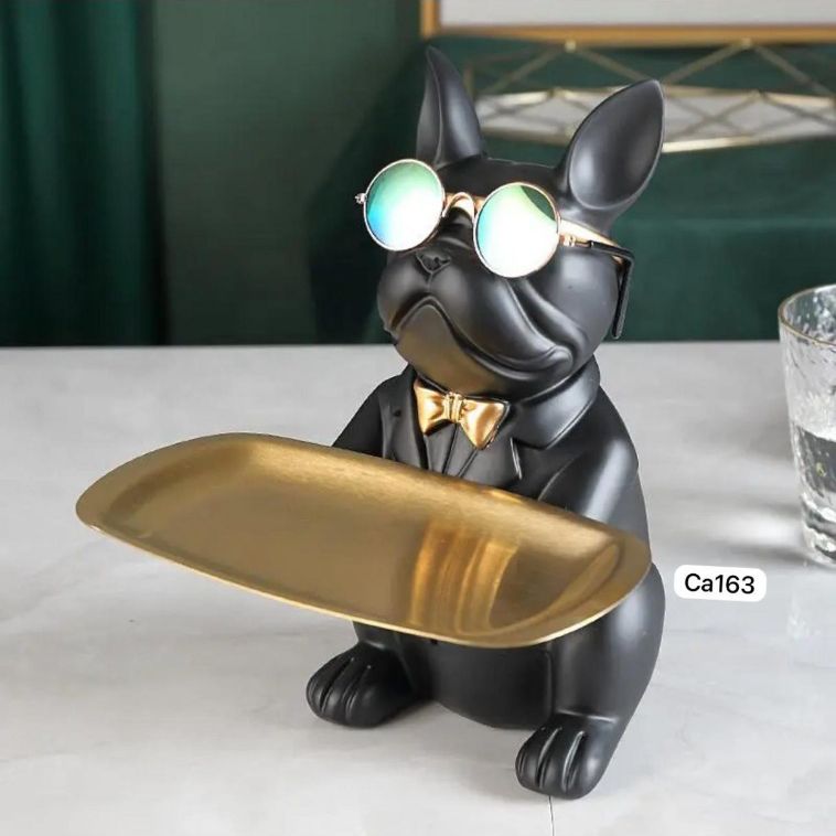 Articulo decorativo perro sentado negro bandeja en las manos 24cm* 19cm* 20cm