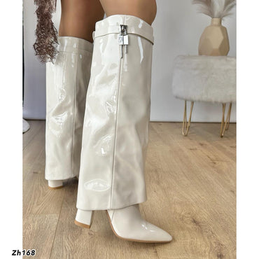 Bota caña alta beige charol doblez detalle plateado tacon 10cm