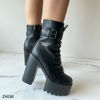Botin negro plataforma 5cm tacon 13cm  255-143
