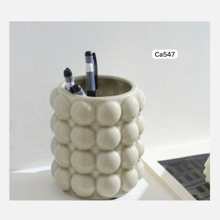 Florero bolas beige pequeño  11cm* 12cm