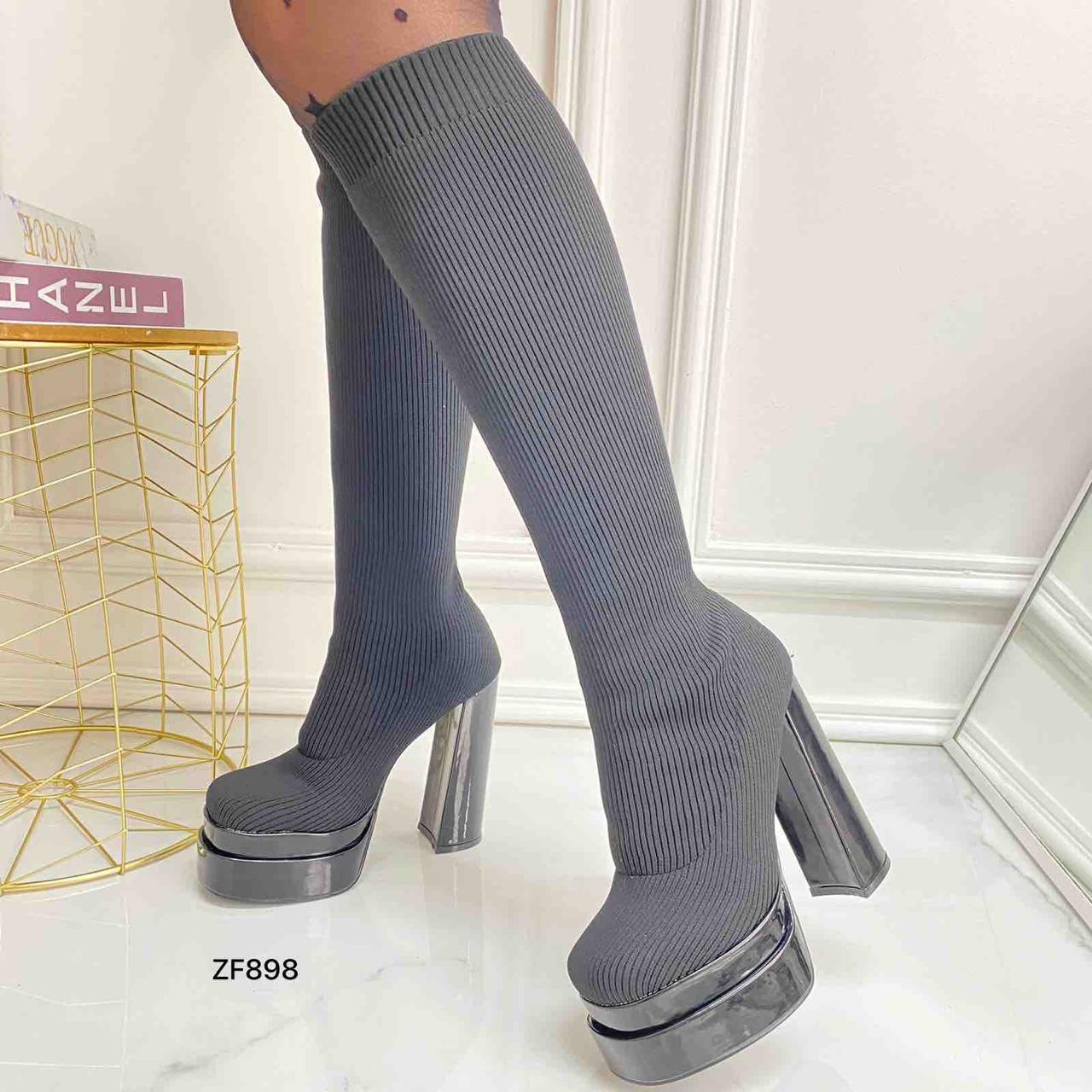 Bota caña alta negra plataforma 4cm tacon 14cm  C-260  C-42