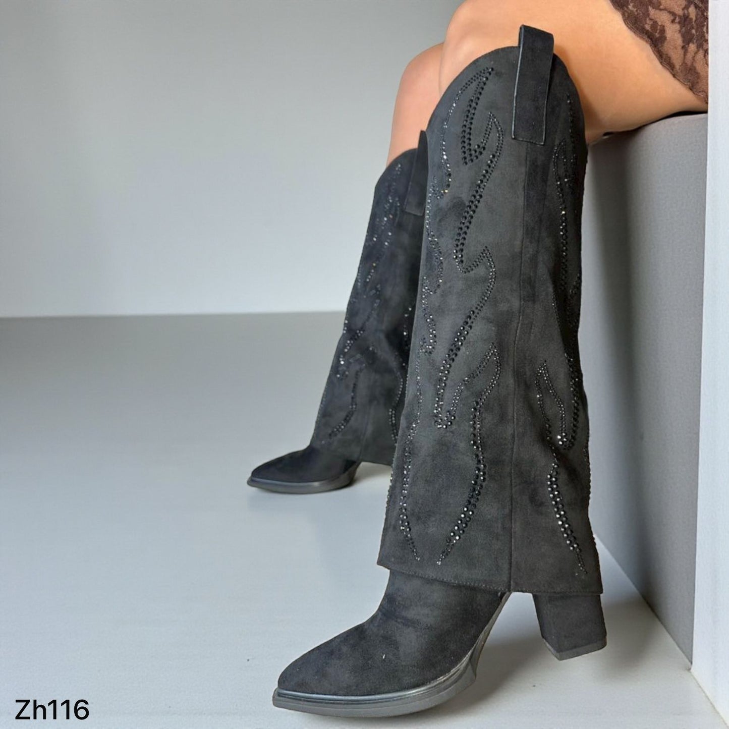 Bota texana negro doblez apliques brillantes tacon 9cm  255-086