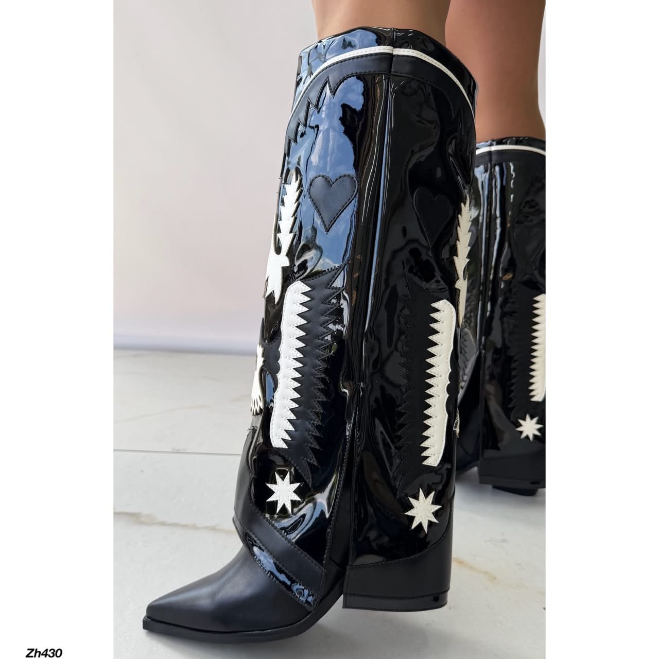 Bota texana negro doblez detalles blanco tacon 8cm  HX3198-C1300A