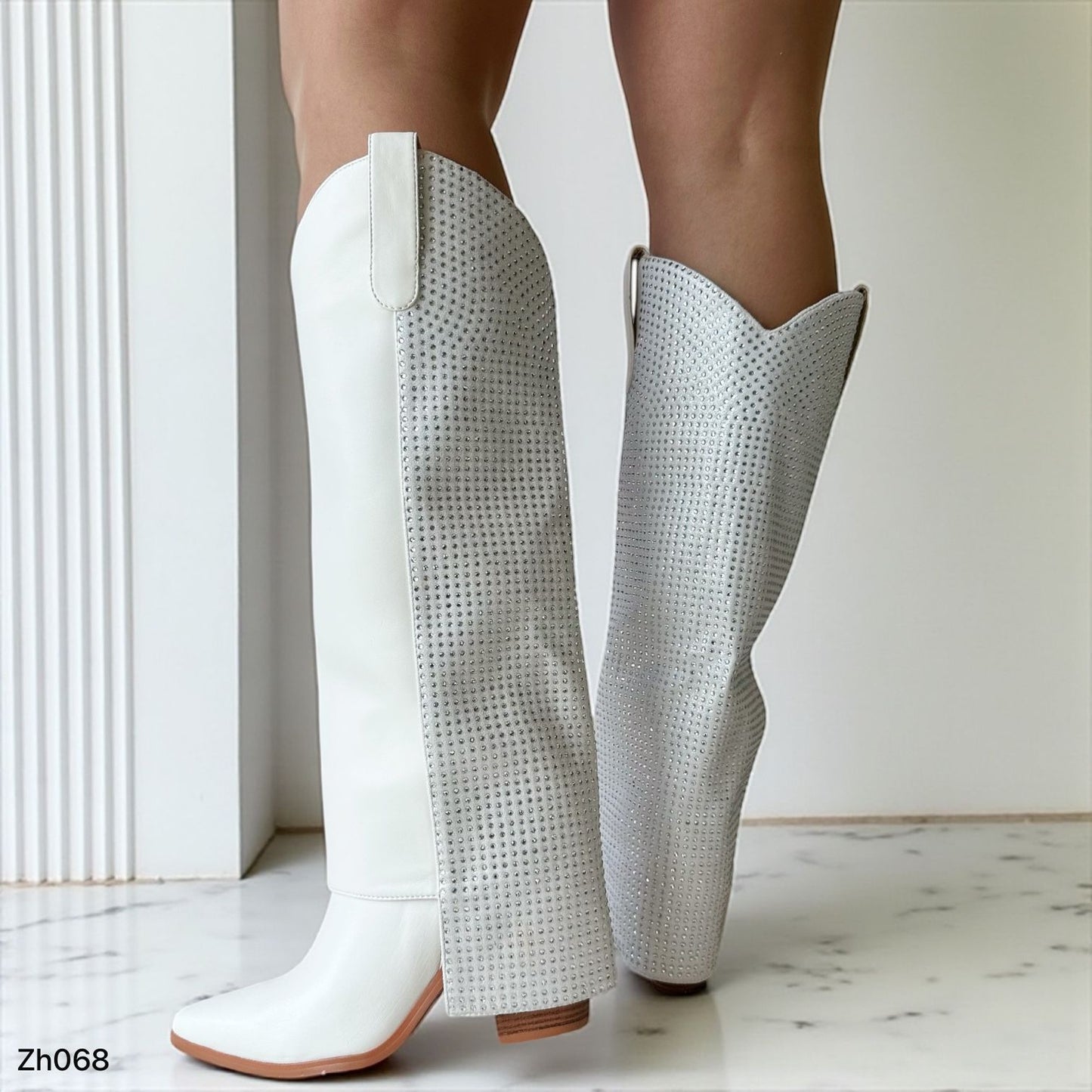 Bota texana blanco doblez apliques brillantes  tacon 10cm  255-100