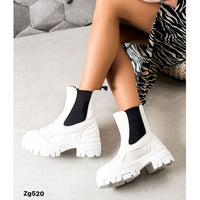 Botin blanco resorte negro suela 5cm  UK68  C-77