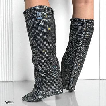 Bota caña alta negro doblez apliques plateado brillante tacon corrido 9cm  BFJ8398 C-17