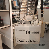 Bolso beige detalles negros  27cm* 34cm* 8cm  XCY-0096  C-B