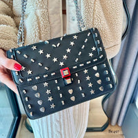 Bolso negro apliques y cadena plateado   24cm* 9cm* 18cm   C - 23196-A