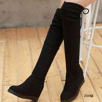 Bota caña alta negro tacon 7cmm  311 C-1