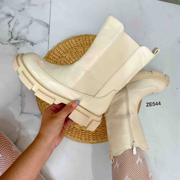Botin beige cierre lateral suela 3cm  YZ21-07