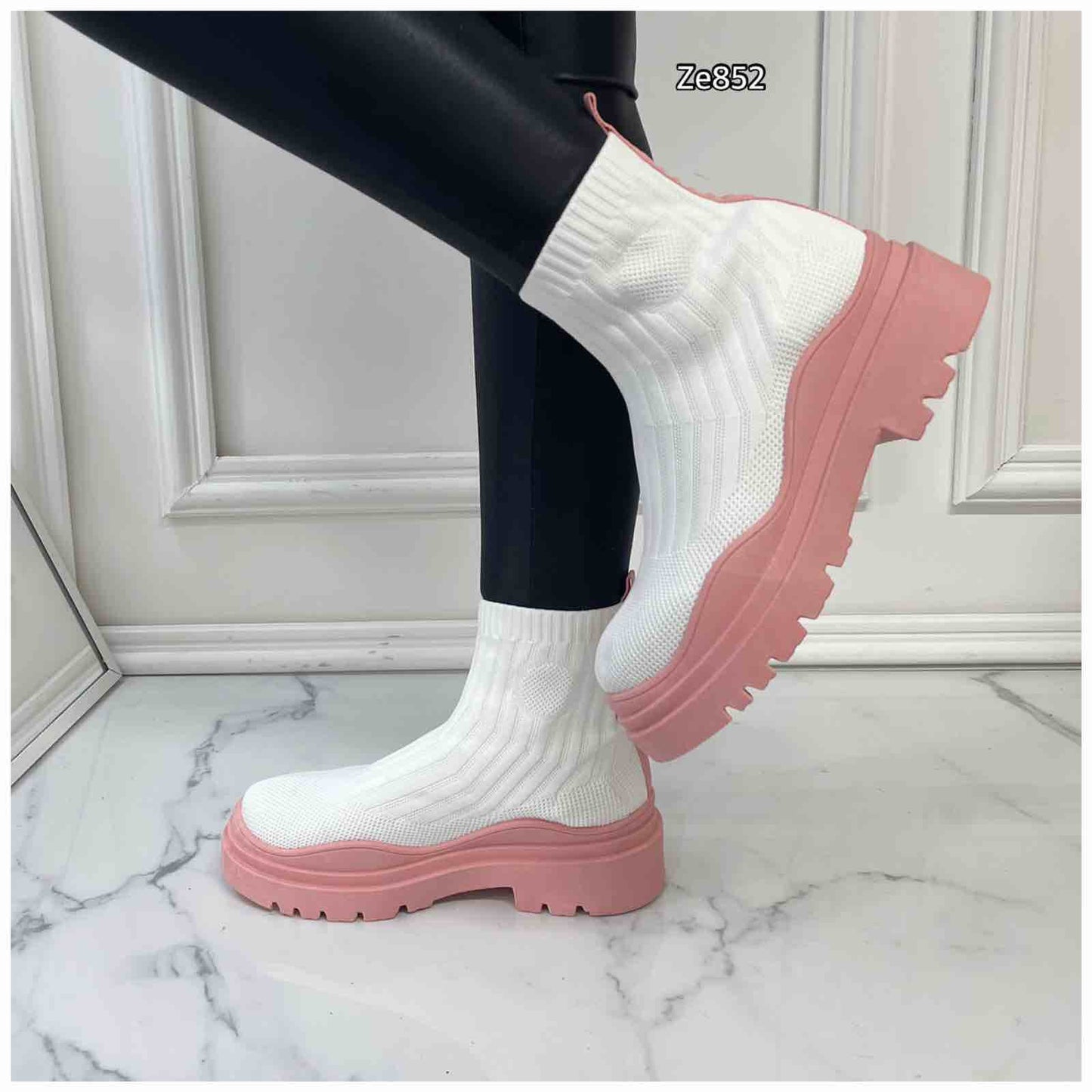 Botin blanco suela rosa 3cm   DKB6886  C5