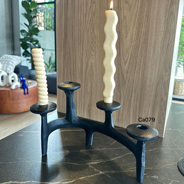 Candelabro negro hierro   29.5cm* 17.5cm* 18cm