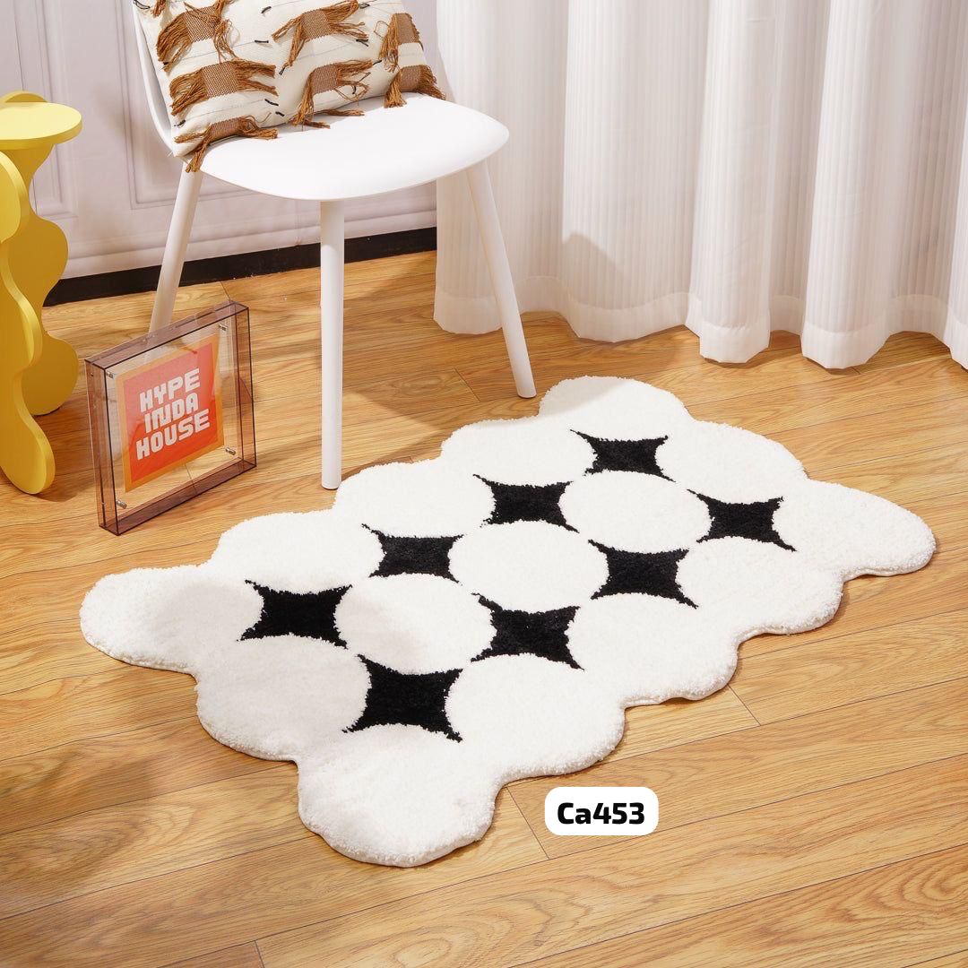 Tapete blanco detalles negros  70cm* 125cm