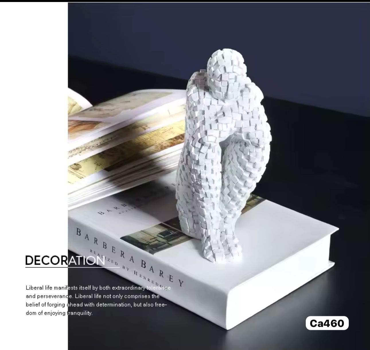 Articulo decorativo figura humano blanco resina  8cm* 11cm* 20cm