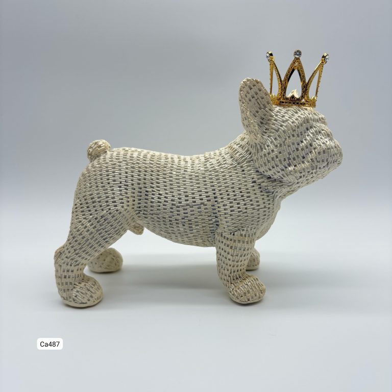 Articulo decorativo perro bull dog dorado corona  32cm* 15cm* 27cm