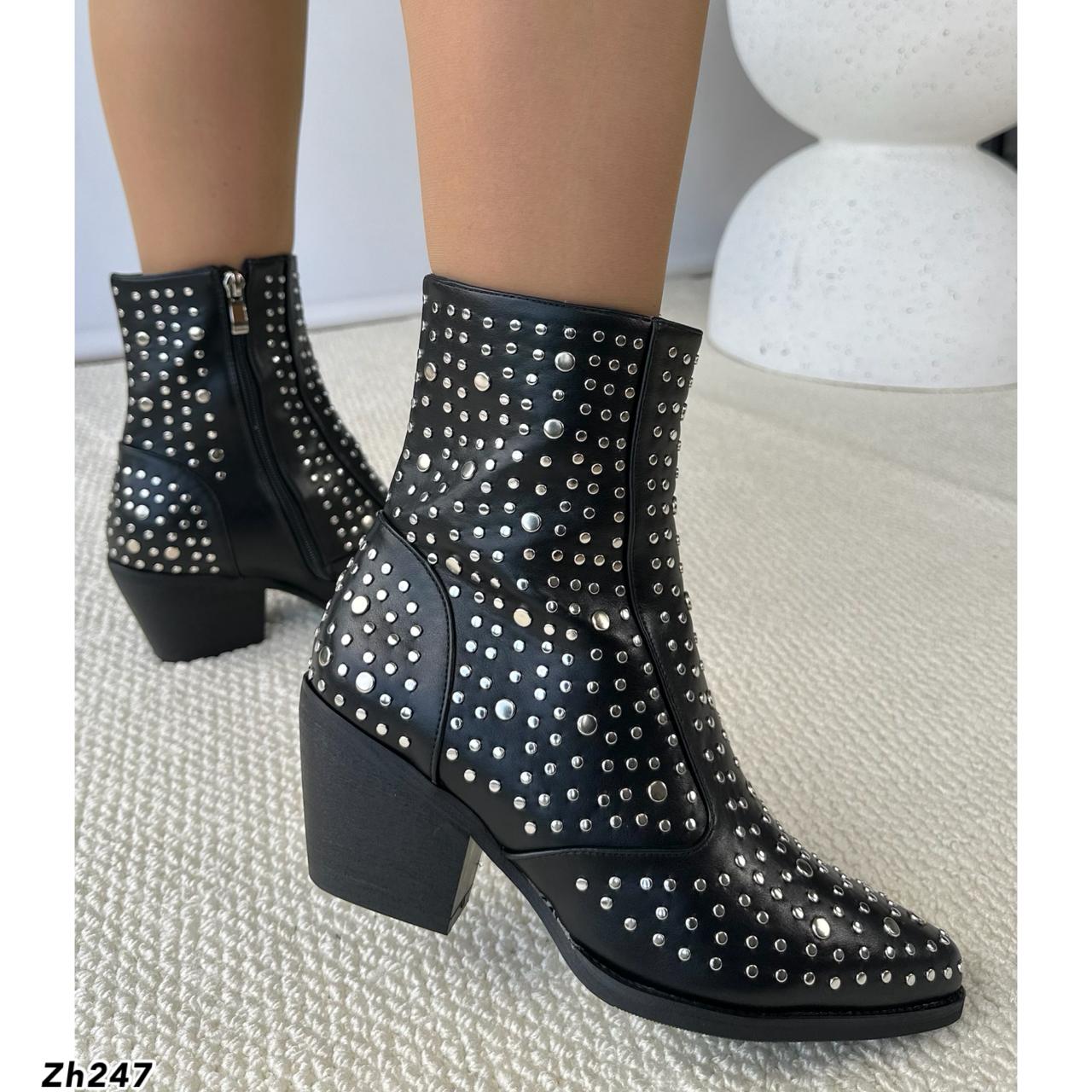 Botin texano negro apliques plateado tacon 7cm  HX3131-B9509