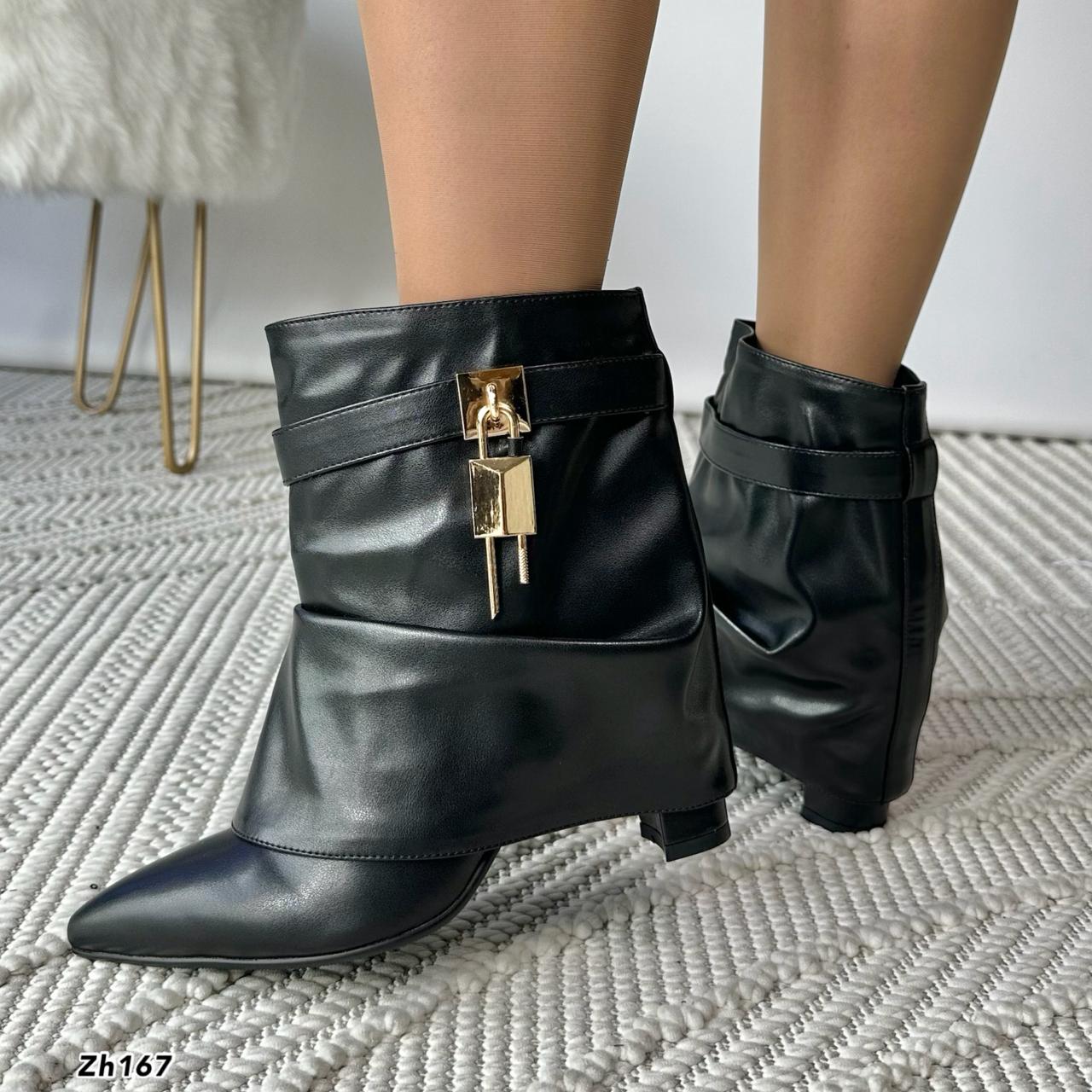 Botin negro doblez detalle dorado tacon 8cm  255-051