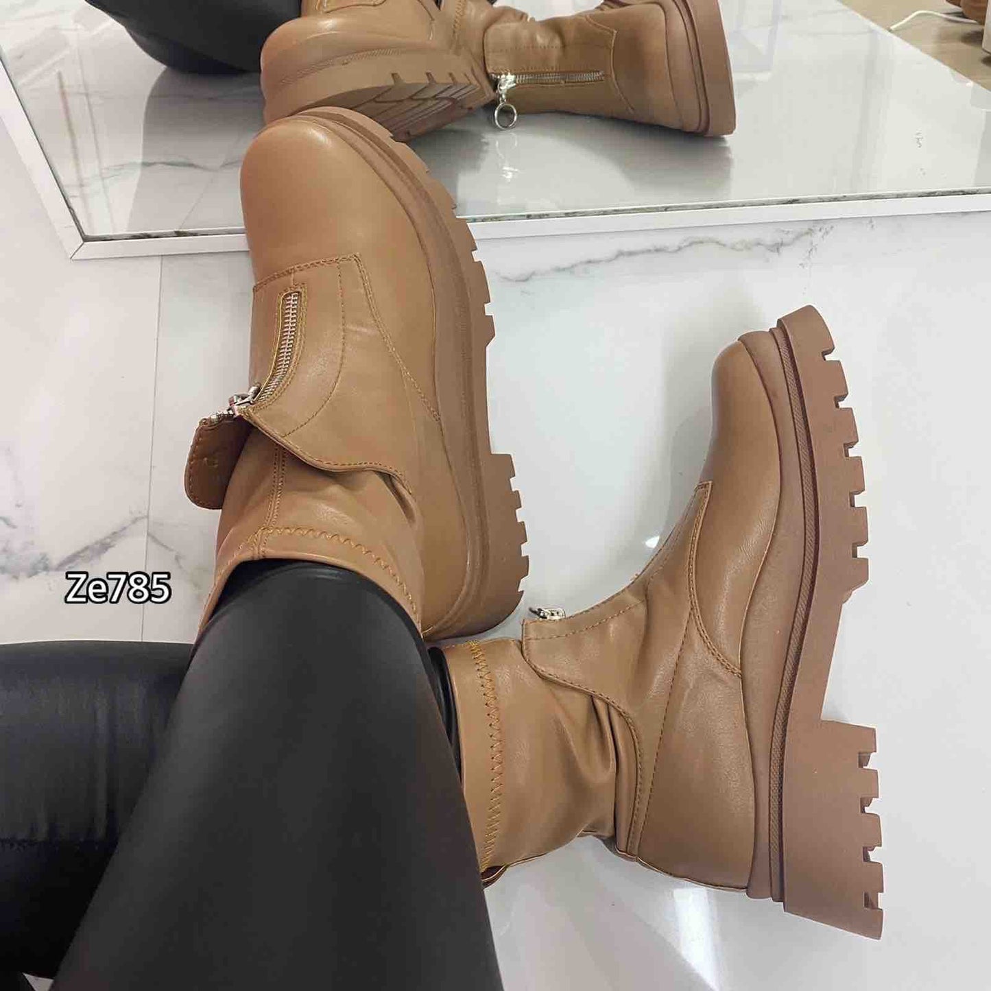 Botin café cierre frontal suela 3cm  M610  C20