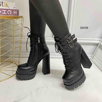 Botin negro correas plataforma 5cm tacon 14cm  BTC15#  C-1