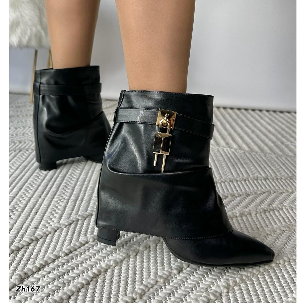 Botin negro doblez detalle dorado tacon 8cm  255-051