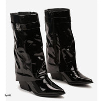 Bota negro charol caña media doblez detalle plateado tacon 7cm  9673A   C-4