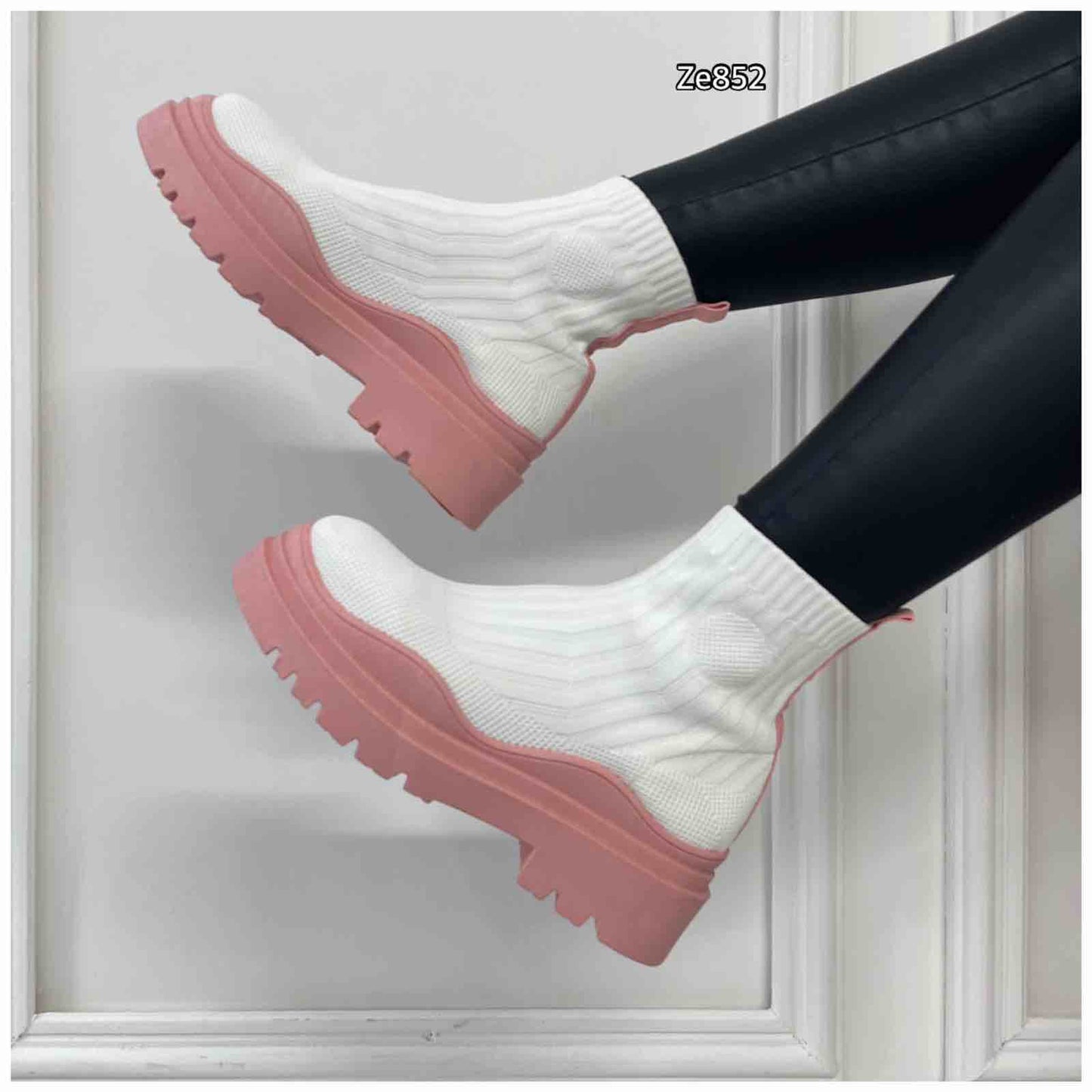 Botin blanco suela rosa 3cm   DKB6886  C5