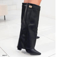 Bota caña alta negro doblez detalle dorado tacon 10cm  SM569  C-113