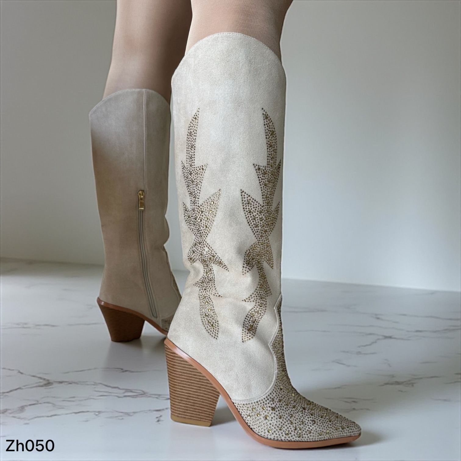 Bota texana beige apliques dorado brillantes tacon 9cm  255-115