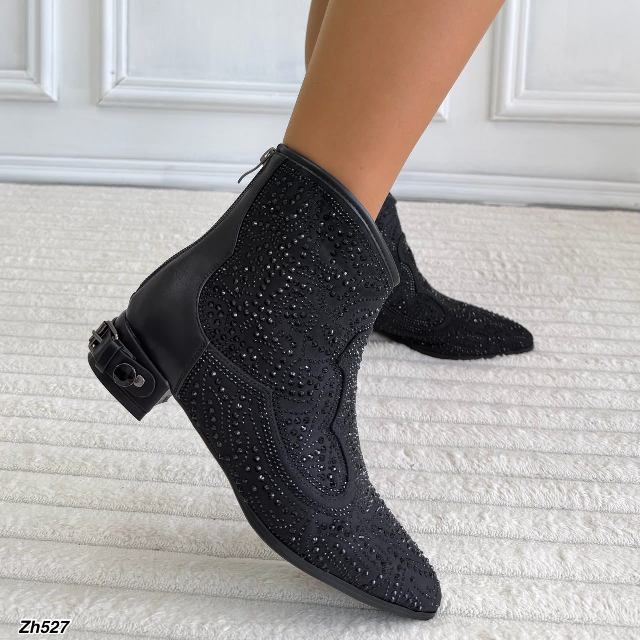Botin texano negro apliques brillantes tacon 3cm  HX3160-C1191