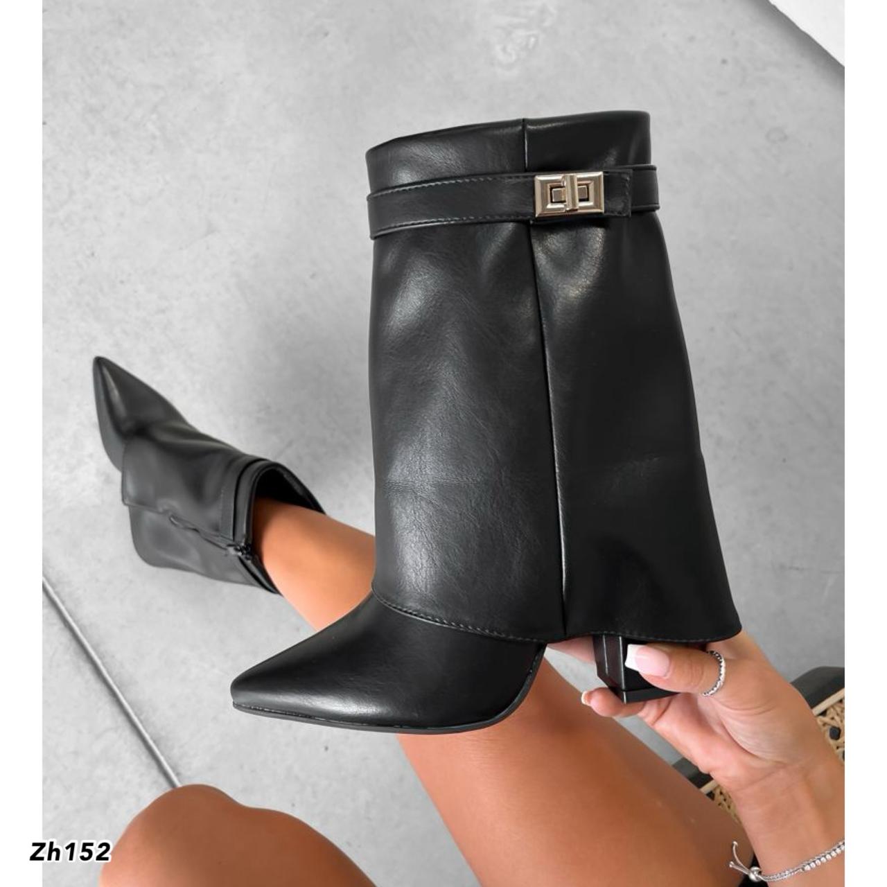 Botin negro doblez detalle dorado tacon 9cm  SM568  C-67