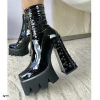 Botin negro charol apliques en tacon 15cm   BTC24#  C-1