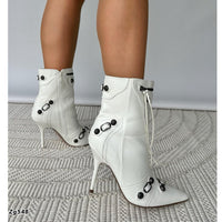 Botin blanco apliques tacon puntilla 11cm  L2831  C-92