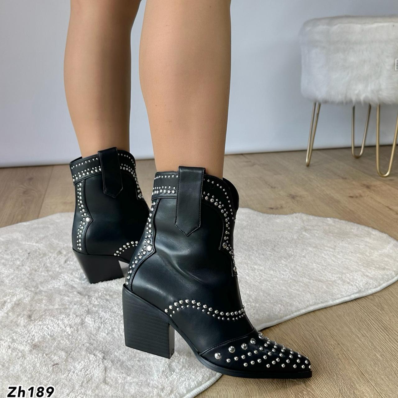 Botin texano negro apliques plateado tacon 7cm  HX3108-B9563