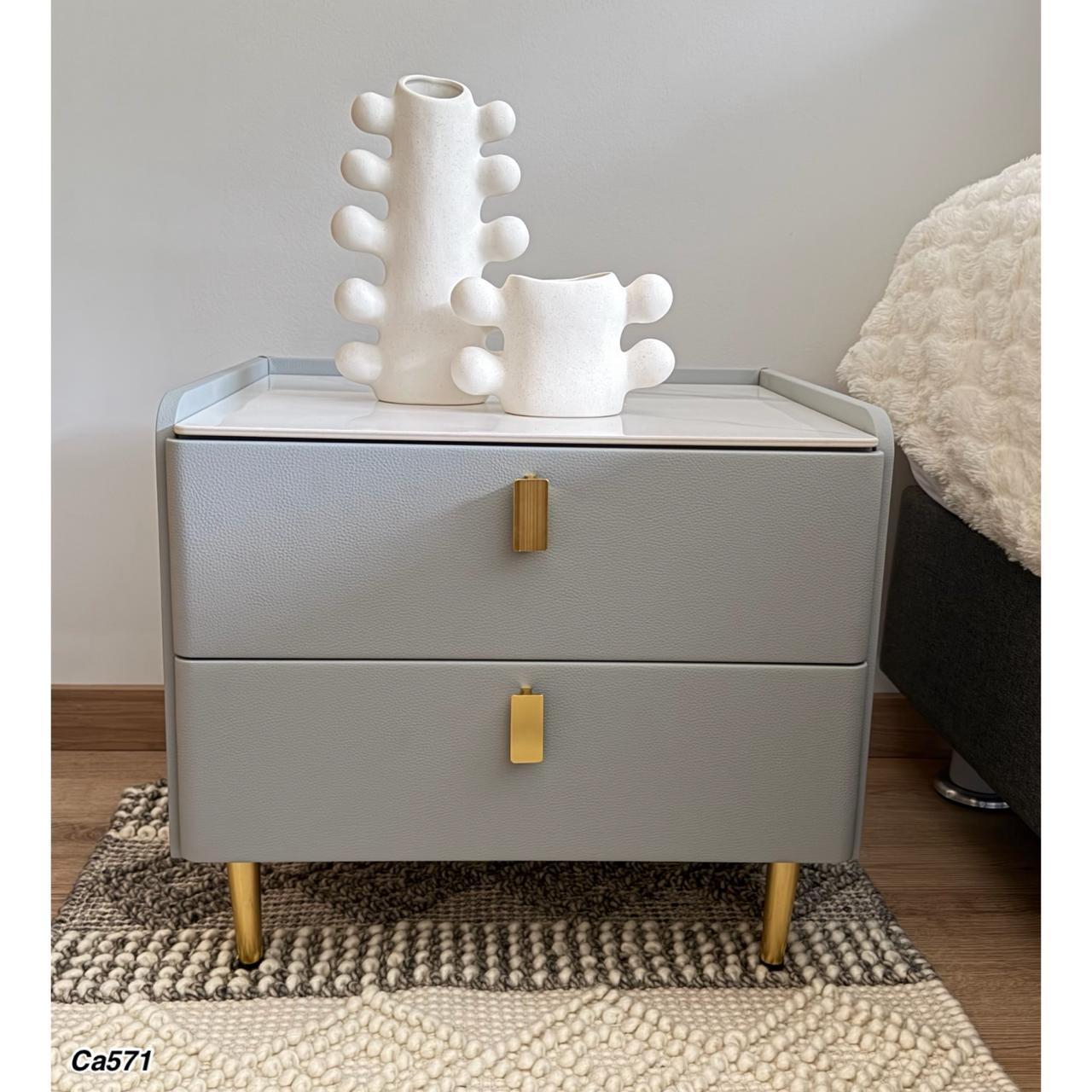 Nochero gris cuadrado  50cm* 40cm* 46cm