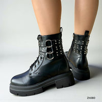 Botin negro correas apliques plateado suela 5cm  HX3148-B9532