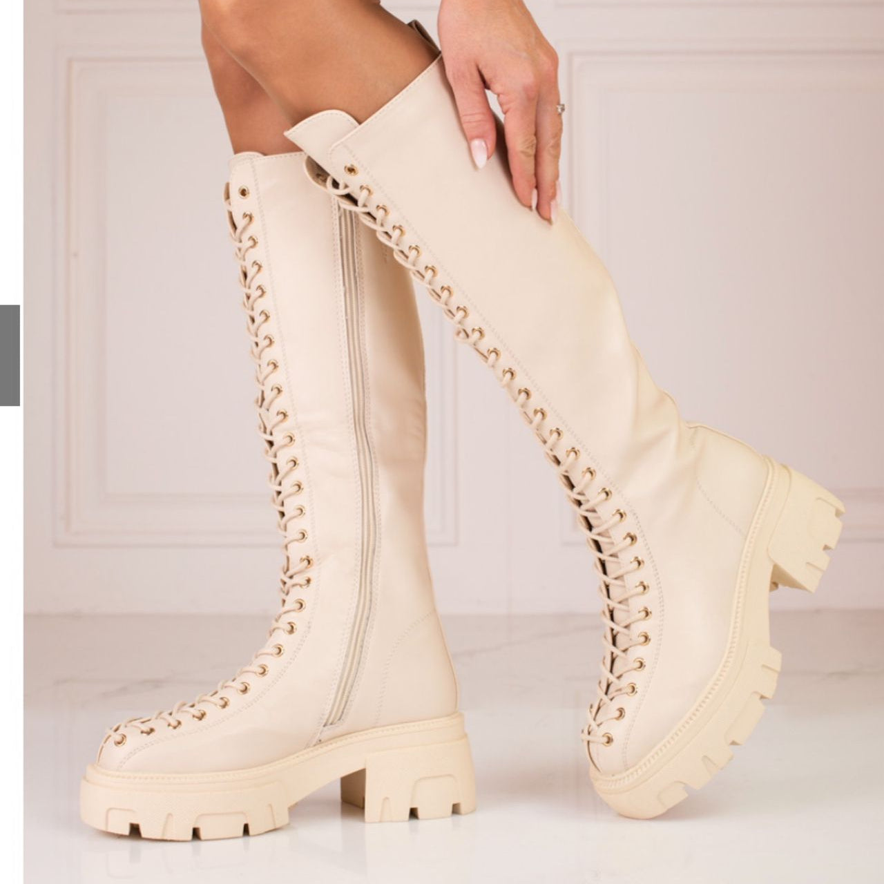 Bota caña alta beige suela 4cm  U8D-X21176-1   C1