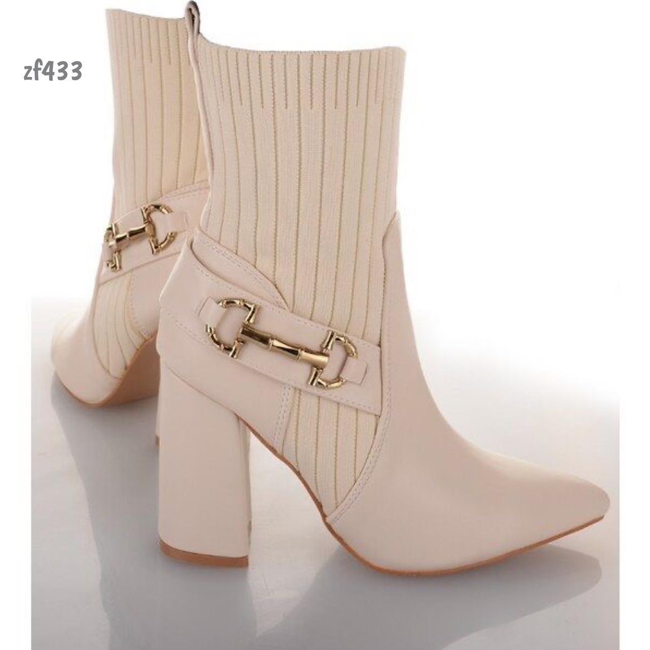 Botin beige aplique dorado tacon 9cm  BM07330   C5