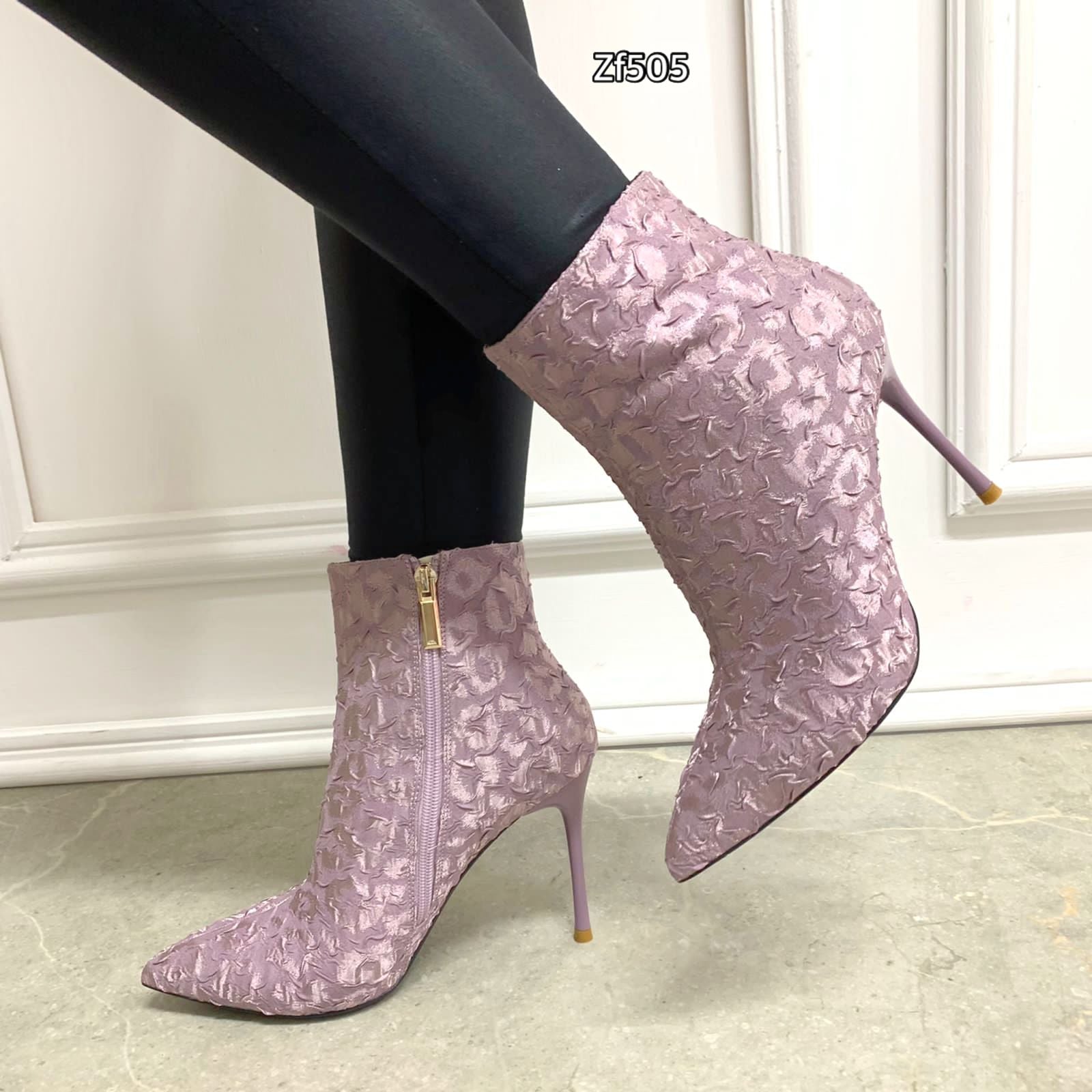 Botin textura morada tacon 10cm   588-292   C27