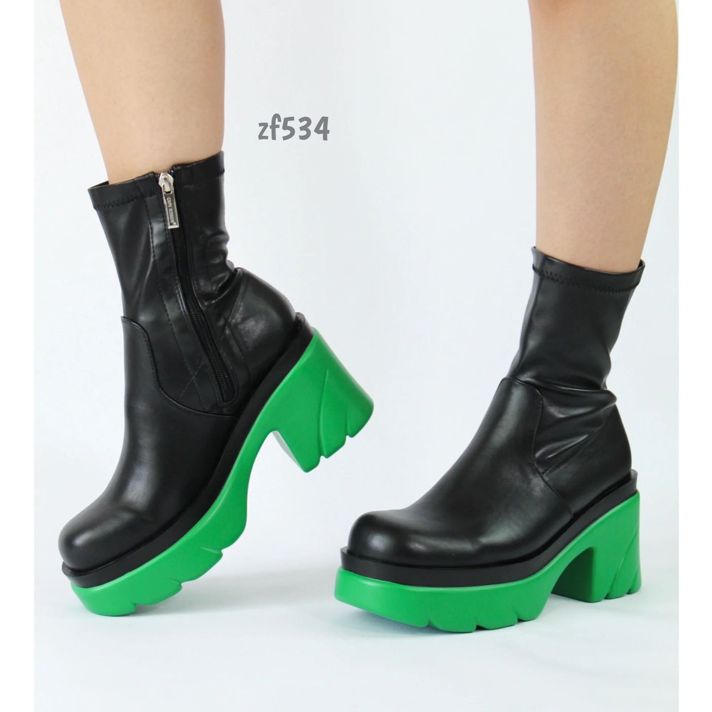 Botin negro suela verde tacon 8cm  Y2017  C24